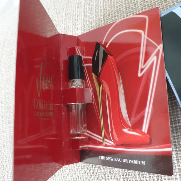 FWP $30 | 2 x perfume samples - Picture 2 of 3